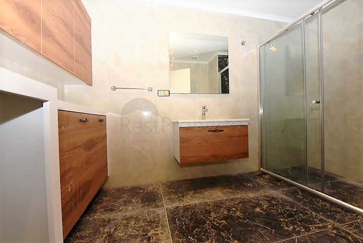 Пентхаус с видом на лазурное  море