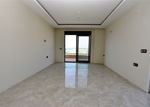 Пентхаус с видом на лазурное  море