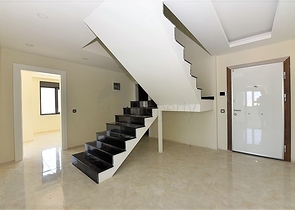 Пентхаус с видом на лазурное  море