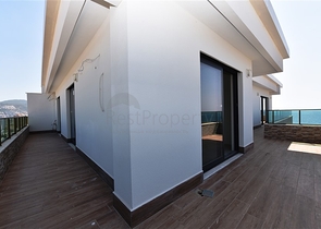 Пентхаус с видом на лазурное  море