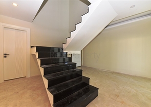 Пентхаус с видом на лазурное  море