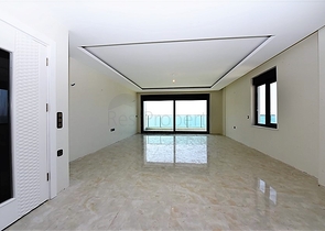 Пентхаус с видом на лазурное  море