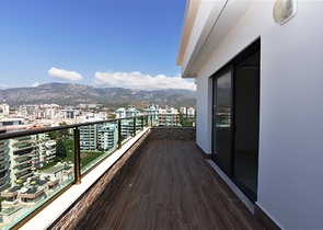 Пентхаус с видом на лазурное  море