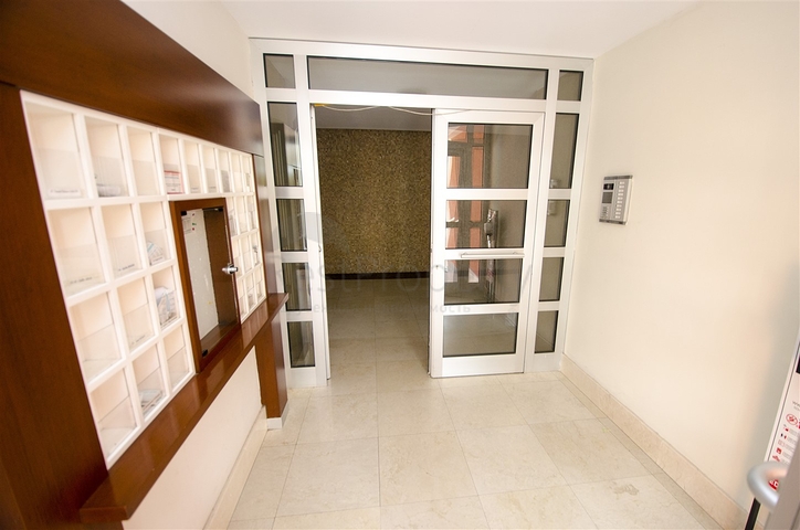 Просторная квартира 3+1 с видом на море в Коньялты