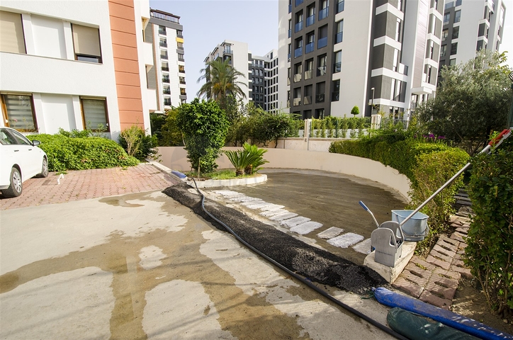 Просторная квартира 3+1 с видом на море в Коньялты