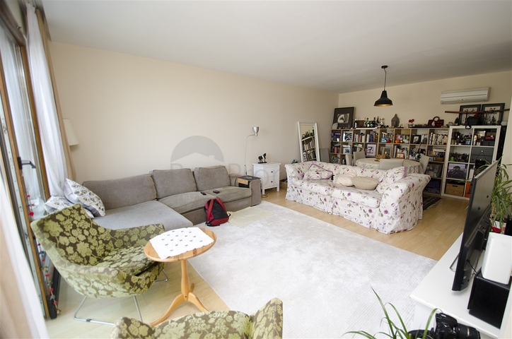 Просторная квартира 3+1 с видом на море в Коньялты