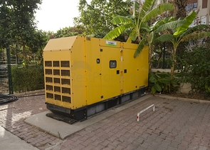 Просторная квартира 3+1 с видом на море в Коньялты