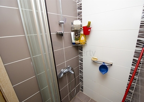 Просторная квартира 3+1 с видом на море в Коньялты