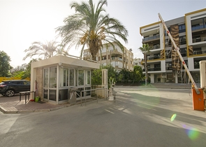 Просторная квартира 3+1 с видом на море в Коньялты