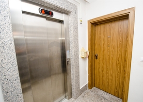 Просторная квартира 3+1 с видом на море в Коньялты