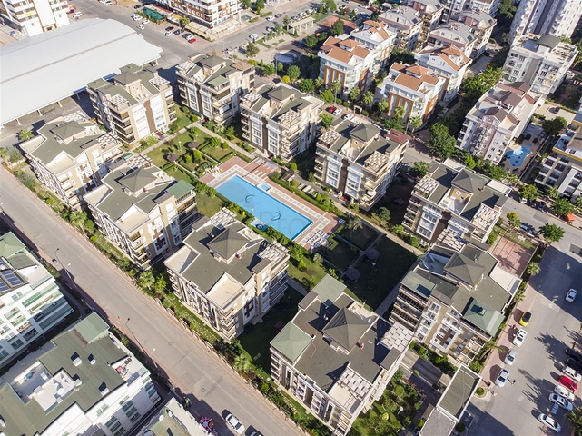 Квартира 3+1 с мебелью в комплексе в 5 минутах от моря