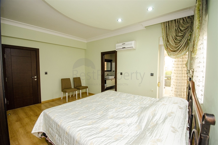 Квартира 3+1 с мебелью в комплексе в 5 минутах от моря