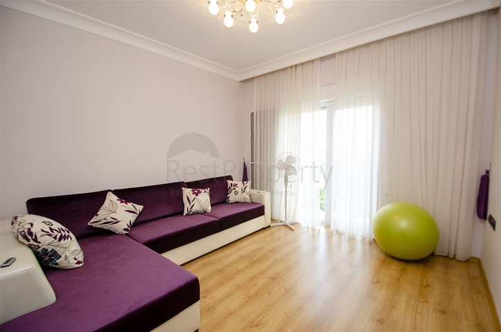 Квартира 3+1 с мебелью в комплексе в 5 минутах от моря