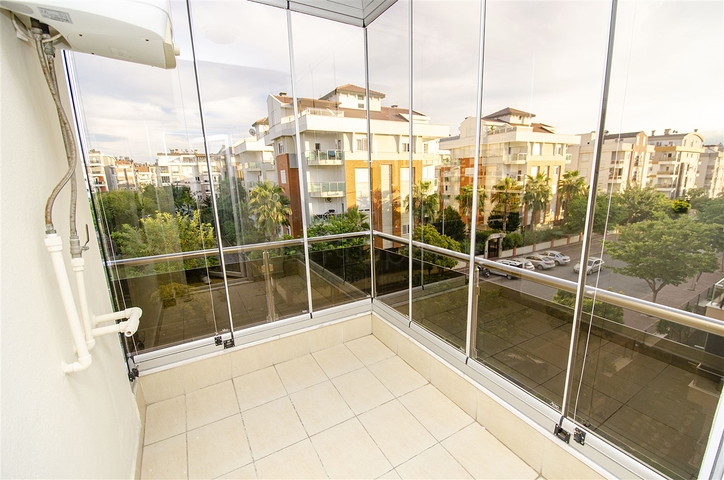 Квартира 3+1 с мебелью в комплексе в 5 минутах от моря