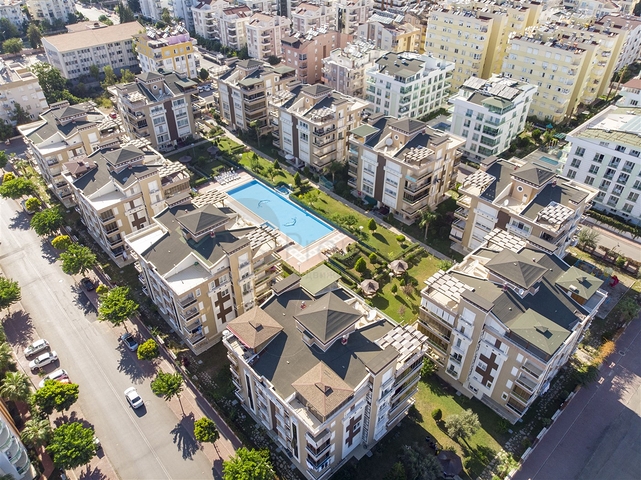 Квартира 3+1 с мебелью в комплексе в 5 минутах от моря