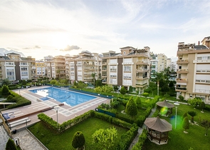 Квартира 3+1 с мебелью в комплексе в 5 минутах от моря