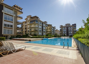 Квартира 3+1 с мебелью в комплексе в 5 минутах от моря