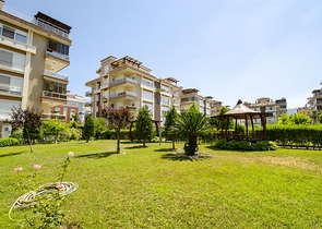 Квартира 3+1 с мебелью в комплексе в 5 минутах от моря