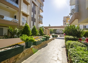 Квартира 3+1 с мебелью в комплексе в 5 минутах от моря