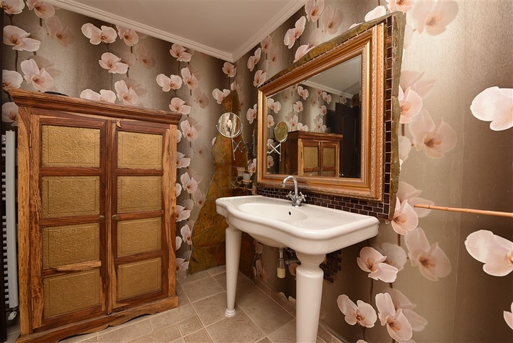 Вилла 4+1 с собственным садом, в центральном районе Алании