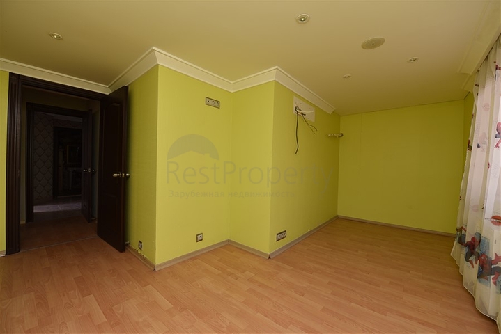 Вилла 4+1 с собственным садом, в центральном районе Алании