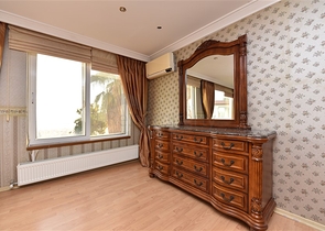 Вилла 4+1 с собственным садом, в центральном районе Алании