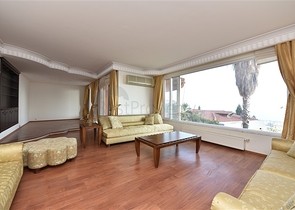 Вилла 4+1 с собственным садом, в центральном районе Алании