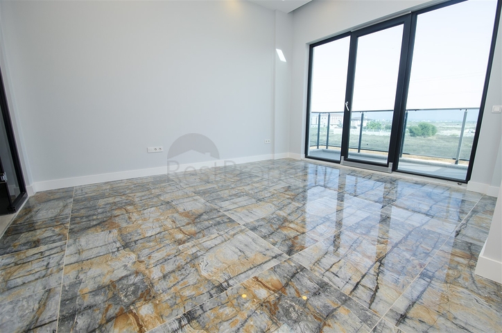 Отдельностоящая вилла 3+1 в  самом центре Белека 