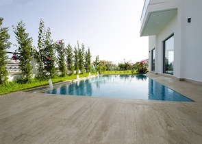 Отдельностоящая вилла 3+1 в  самом центре Белека 