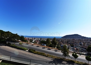Апартаменты в центре Алании с панорамным видом