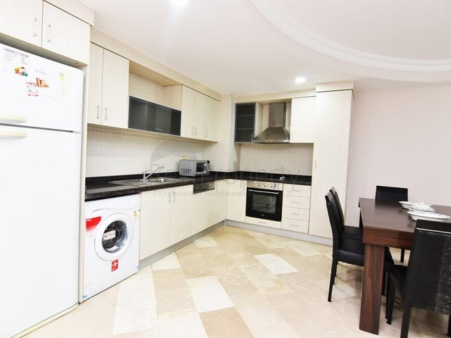 Трехкомнатная квартира с мебелью в комплексе с инфраструктурой