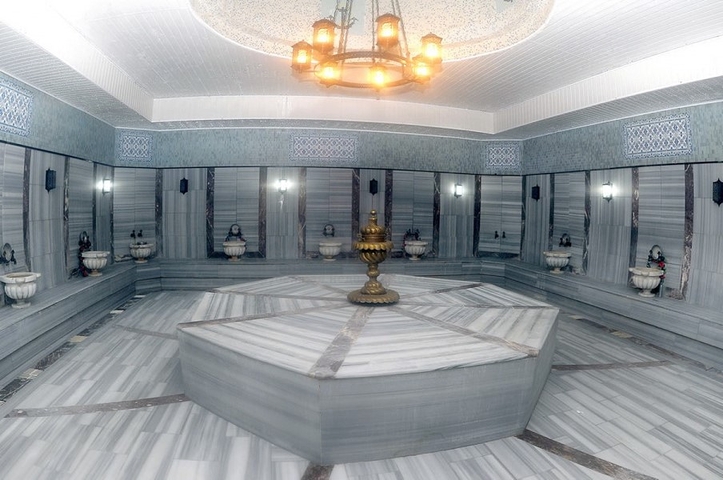 Трехкомнатная квартира с мебелью в комплексе с инфраструктурой