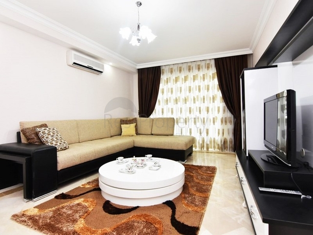 Трехкомнатная квартира с мебелью в комплексе с инфраструктурой