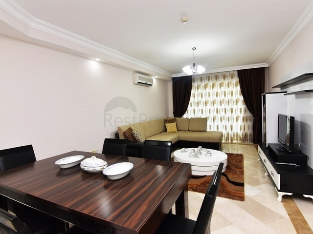 Трехкомнатная квартира с мебелью в комплексе с инфраструктурой