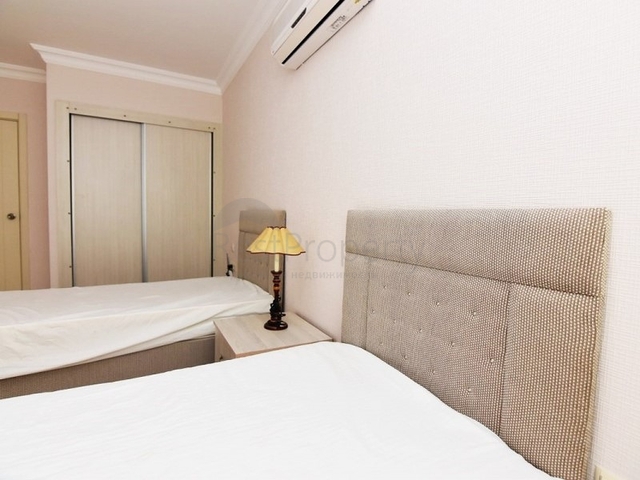 Трехкомнатная квартира с мебелью в комплексе с инфраструктурой