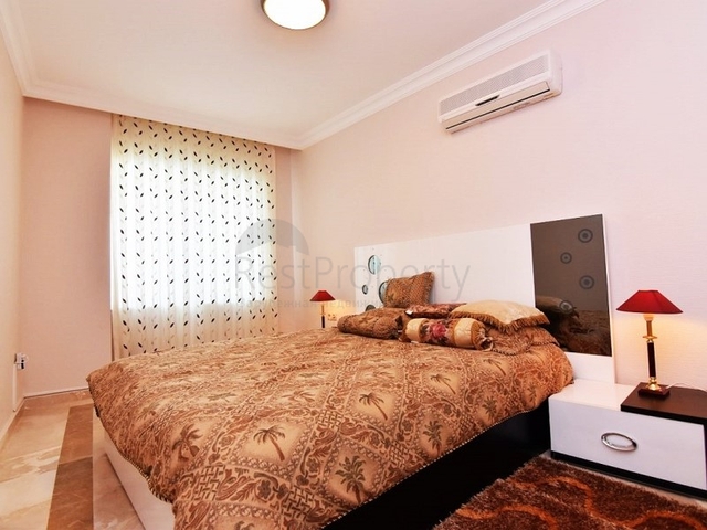 Трехкомнатная квартира с мебелью в комплексе с инфраструктурой