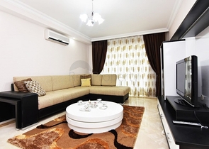 Трехкомнатная квартира с мебелью в комплексе с инфраструктурой