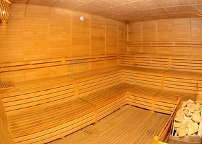 Трехкомнатная квартира с мебелью в комплексе с инфраструктурой