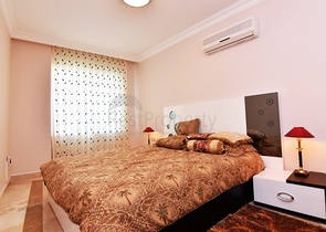 Трехкомнатная квартира с мебелью в комплексе с инфраструктурой