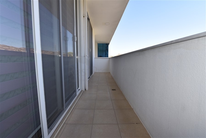 Пентхаус в жилом комплексе 3+1, в Конаклы