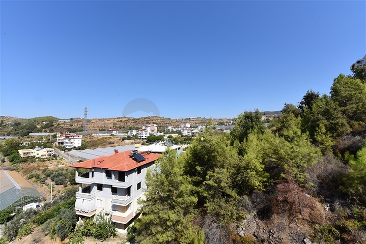 Пентхаус в жилом комплексе 3+1, в Конаклы