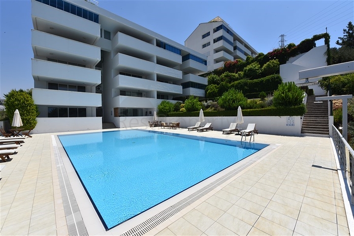 Пентхаус в жилом комплексе 3+1, в Конаклы