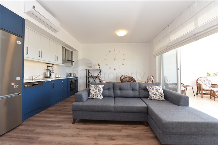 Пентхаус в жилом комплексе 3+1, в Конаклы