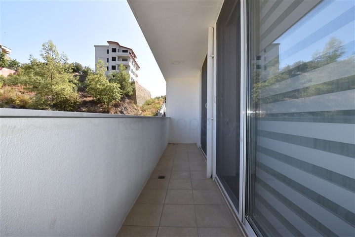 Пентхаус в жилом комплексе 3+1, в Конаклы