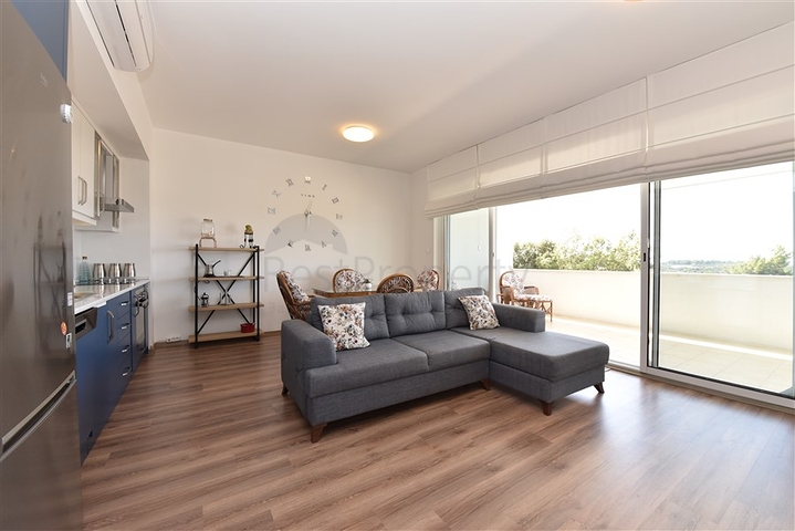 Пентхаус в жилом комплексе 3+1, в Конаклы