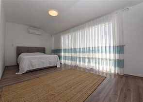 Пентхаус в жилом комплексе 3+1, в Конаклы