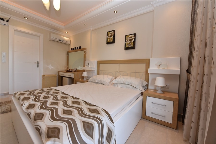 Шикарная квартира 2+1 с мебелью в 100 м от моря в районе Махмутлар, Алания