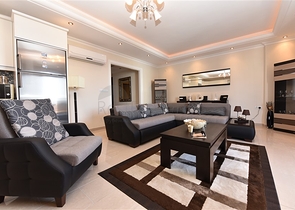 Шикарная квартира 2+1 с мебелью в 100 м от моря в районе Махмутлар, Алания