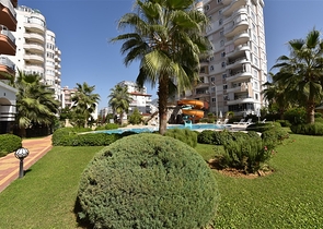 Шикарная квартира 2+1 с мебелью в 100 м от моря в районе Махмутлар, Алания