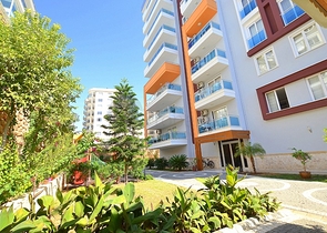 Пентхаус 3+1 в жилом комплексе, в Тосмуре